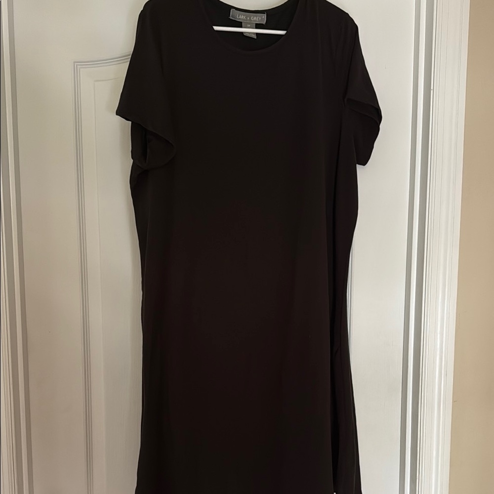 Black Short Sleeve Dress